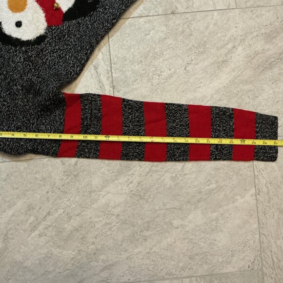 Derek Heart Space Penguin hoodie with 5 gold bells stripe back and sleeves - Picture 16 of 16